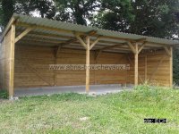 Capannina, tettoia per materiale agricolo